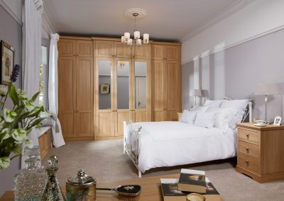 Fitted Bedroom Furniture - Chapter Oak -Style 5 Romantic